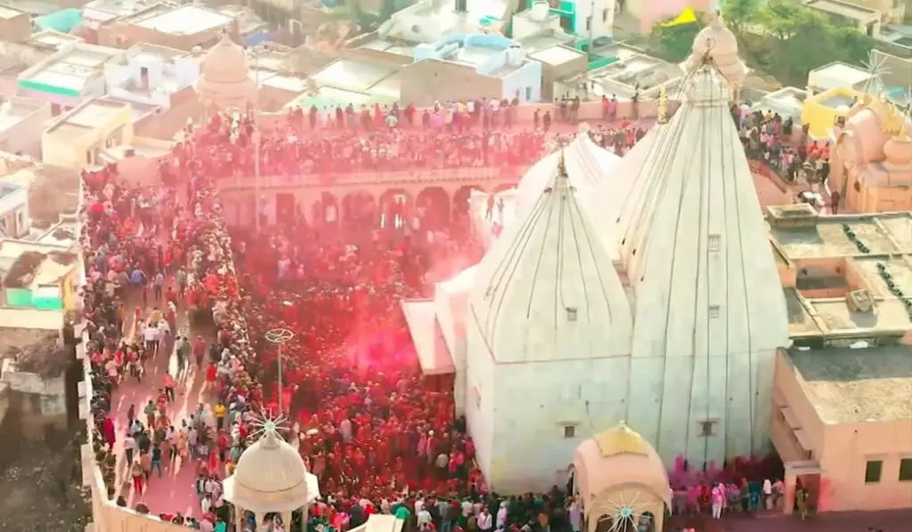 holi festival of colours mathura india